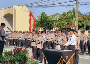 pengambilan sumpah jabatan sejumlah pejabat di lingkungan Polres Kotabaru, Senin (13/10/2025). Foto Humas Polres Kotabaru