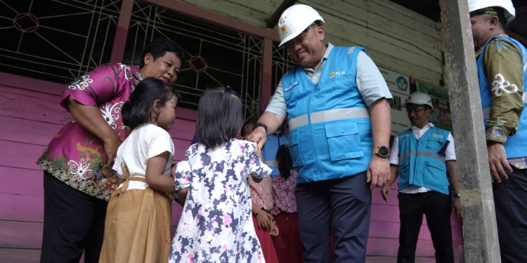Menyalakan Pengetahuan, Menerangi Masa Depan, 80 Tahun PLN untuk Dunia Pendidikan