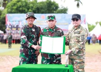 Resmi Ditutup, Pangdam Apresiasi Kinerja Satgas TMMD ke 126 di Desa Rejosari Tanah Bumbu