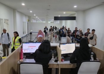 Petugas Imigrasi Gagalkan Keberangkatan Lima WNI Diduga Akan Bekerja Sebagai Admin Judi Online di Malaysia