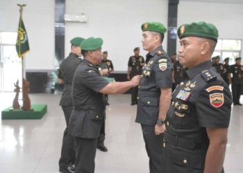 Pgs Danrem 023/KS Pimpin Sertijab Dandim 0211/TT: Letkol Inf Fernando ke Letkol Inf Bayu Hanuranto