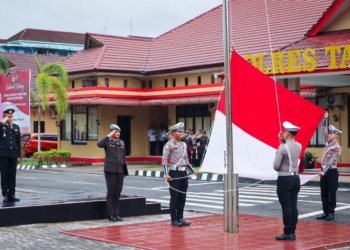 Polres Tapanuli Tengah Gelar Upacara Hari Pahlawan 2025: “Semangat Juang Tak Pernah Padam”