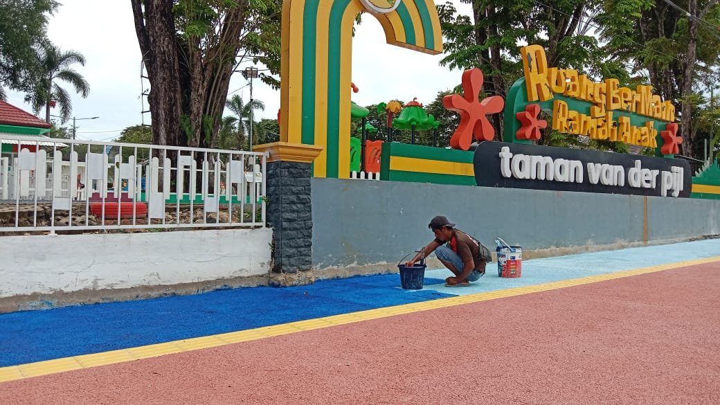 Dua Proyek Penataan Trotoar di Banjarbaru Rampung Lebih Awal, Tinggalkan Sejumlah Catatan