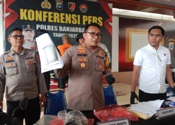 Pria di Banjarbaru Siram Mantan Istri Pakai Air Keras hingga Rumah Dilempari Batu