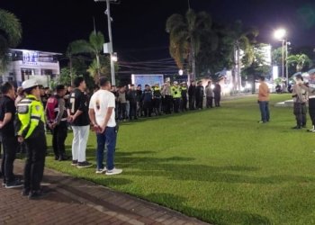 Polres Bitung Gelar Apel Malam Kesiapan Patroli Pantera untuk Perkuat Keamanan Kota