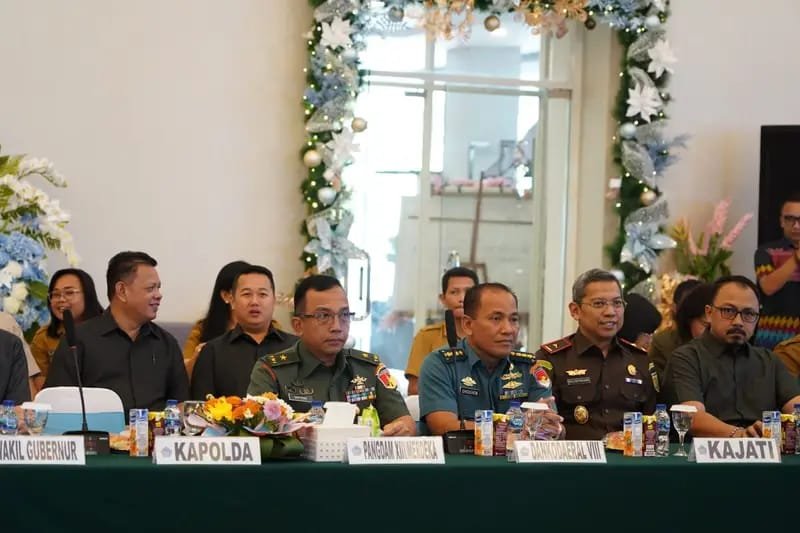 Perkuat Sinergi Pusat–Daerah, Kapoksahli Pangdam XIII/Merdeka Hadiri Kunker Komite 1 DPD RI di Manado