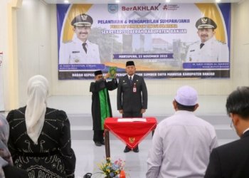 Bupati Kabupaten Banjar Lantik H Yudi Andrea sebagai Sekda, Tegaskan Penguatan Koordinasi dan Kinerja Pemerintahan