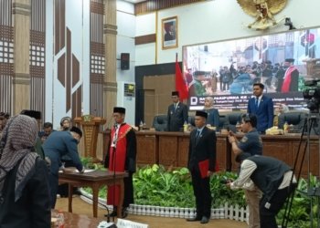 Rapat Paripurna DPRD Balangan Lantik Saiful Arif sebagai PAW Pimpinan DPRD Sisa Masa Jabatan 2024–2029