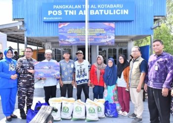 Lanal Kotabaru Gelar Baksos dan Layanan Kesehatan Gratis di Posal Batulicin Peringati HUT Armada RI ke- 80