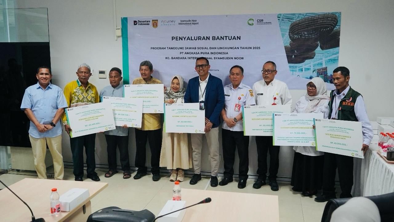 PT Angkasa Pura Indonesia Salurkan Rp368 Juta Program TJSL 2025 untuk Masyarakat Banjarbaru