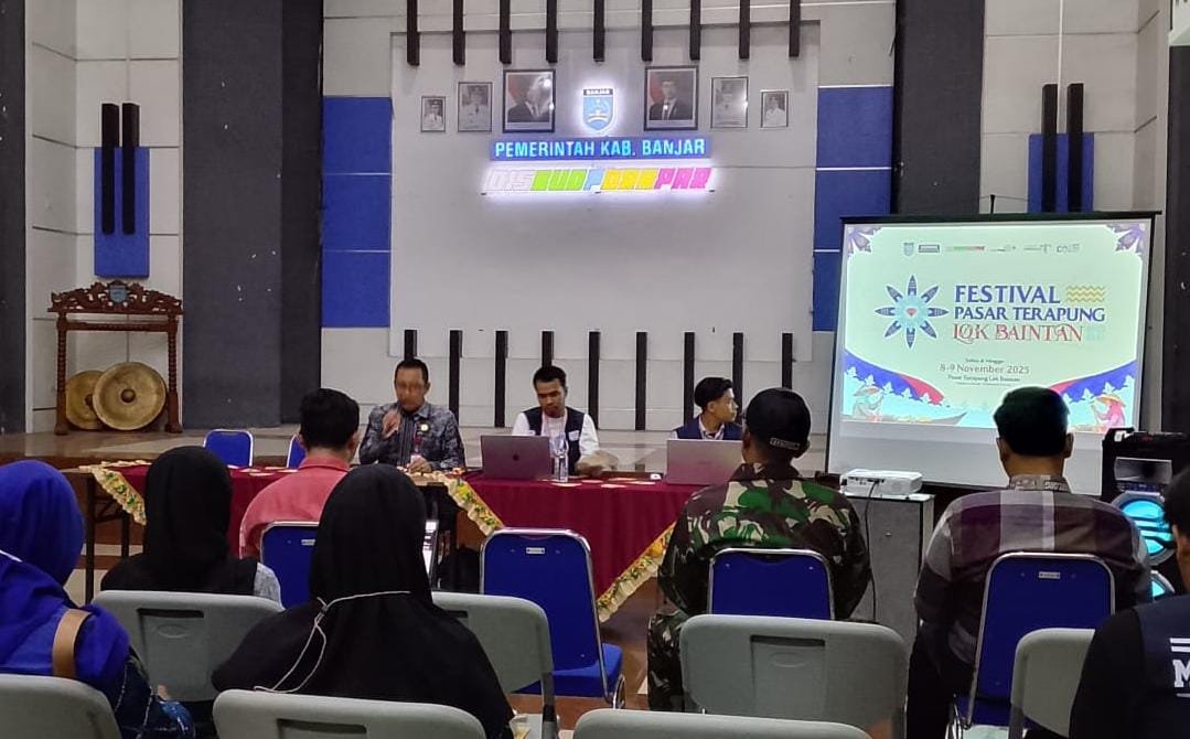 Festival Pasar Terapung 2025, Hadirkan Pesona Budaya Sungai di Atas Air