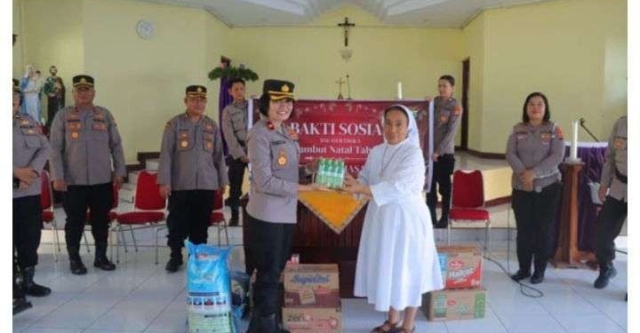 Polres Minahasa Utara Anjangsana ke Panti Werdha
