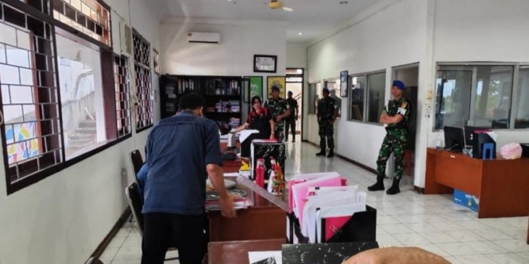 Kejati “Obrak-Abrik” PT HWR, Sejumlah Dokumen dan Barang Bukti Disita