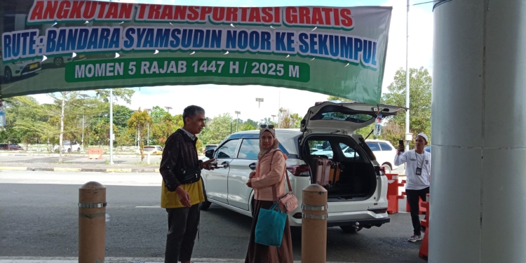 Jemaah Sekumpul Disambut Makanan hingga Taksi Gratis Sejak Tiba di Bandara, Pendatang Terharu
