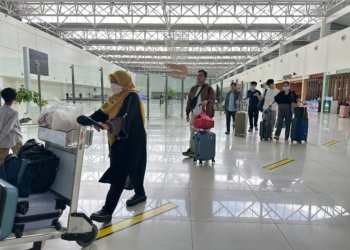 Momen 5 Rajab, Penumpang Bandara Internasional Syamsudin Noor Meningkat