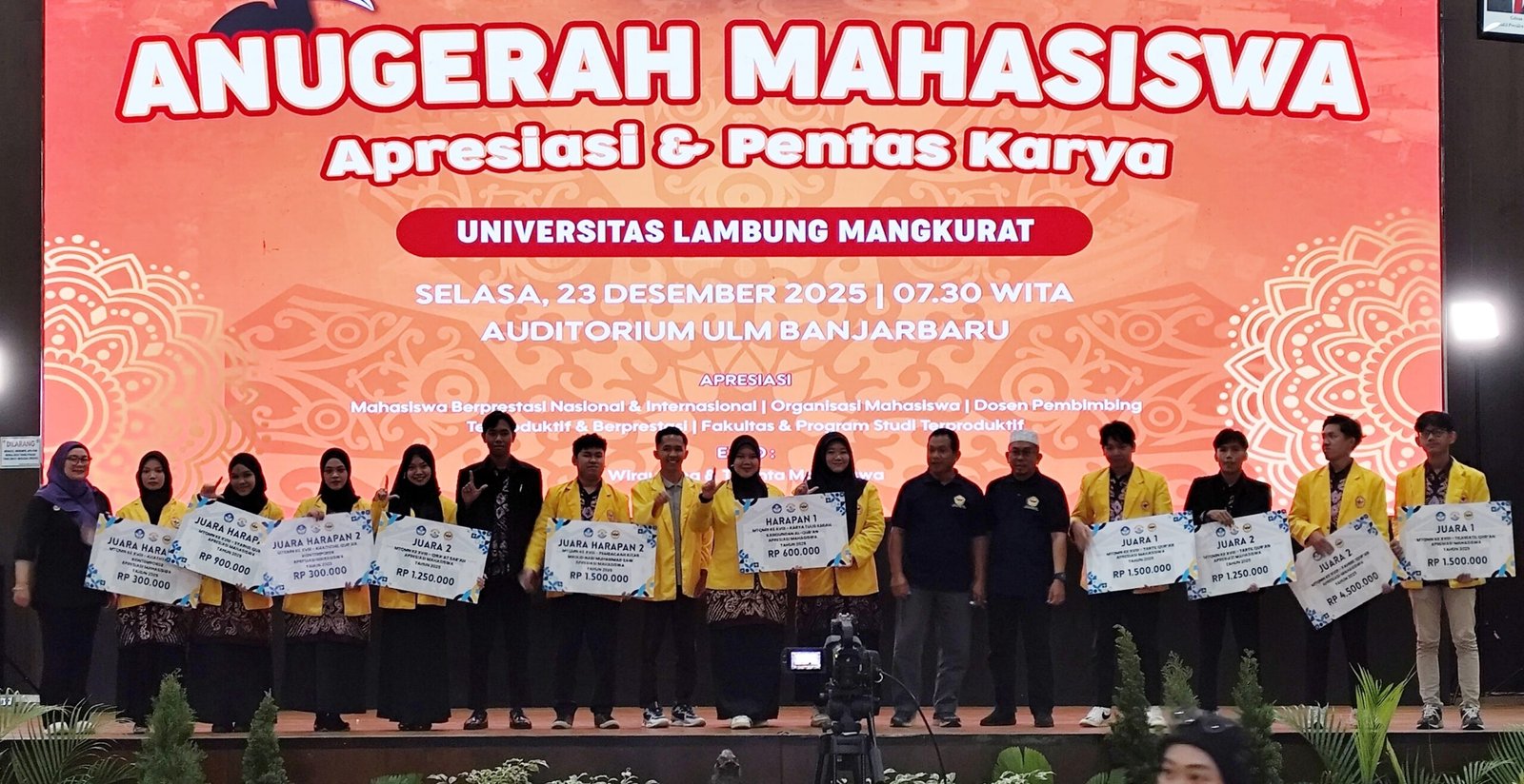 ULM Anugrahi dan Apresiasi Mahasiswa Berprestasi Tingkat Nasional Sampai Internasional