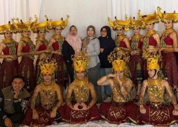 Ketua DPRD Balangan Bangga: Sanggar Wadian Tambai Bawa Nama Kalsel di Parade Tari Nusantara TMII