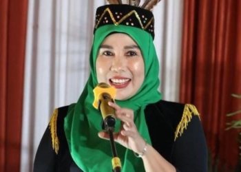 Anggota DPRD Sri Huriyati Hadi Hadiri Gelaran Sastra Puisi, Rangkul 116 Peserta Se-Kalsel