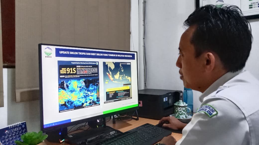 Bibit Siklon Tropis 91S Muncul di Samudera Hindia, BMKG: Potensi Rendah Namun Tetap Berdampak