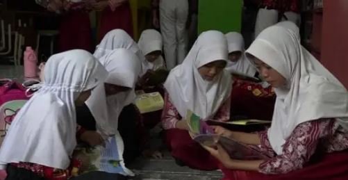 Dispersip Tabalong Gelar Wisata Edukasi Perpustakaan untuk Siswa SD