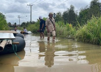 Sehari Semalam Terendam, 48 Warga Mengungsi ke Kantor Kelurahan