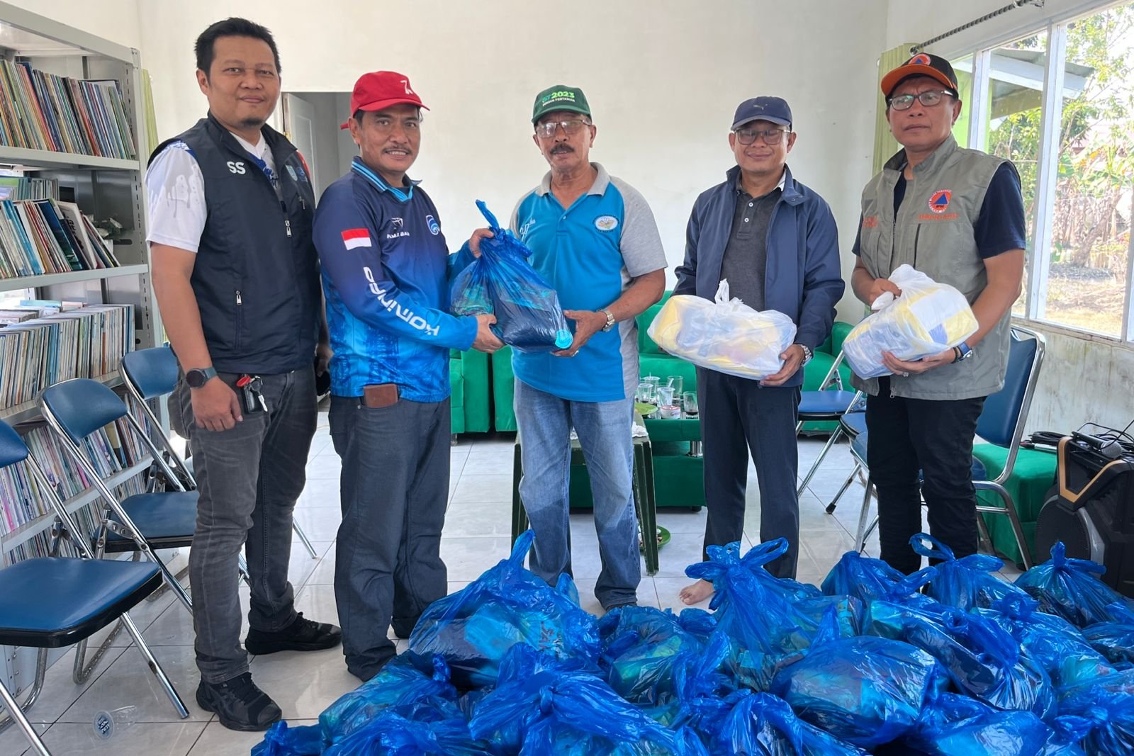 1.227 Paket Logistik Disalurkan, Pemkab Banjar Tetap Hadir di Hari ke-19 Banjir