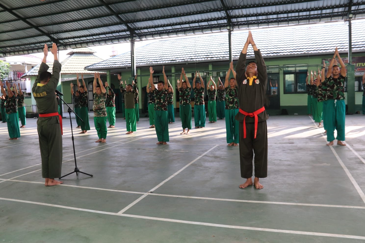 Kodim 1006/Banjar Asah Fisik dan Mental Prajurit Melalui Latihan Pencak Silat Militer