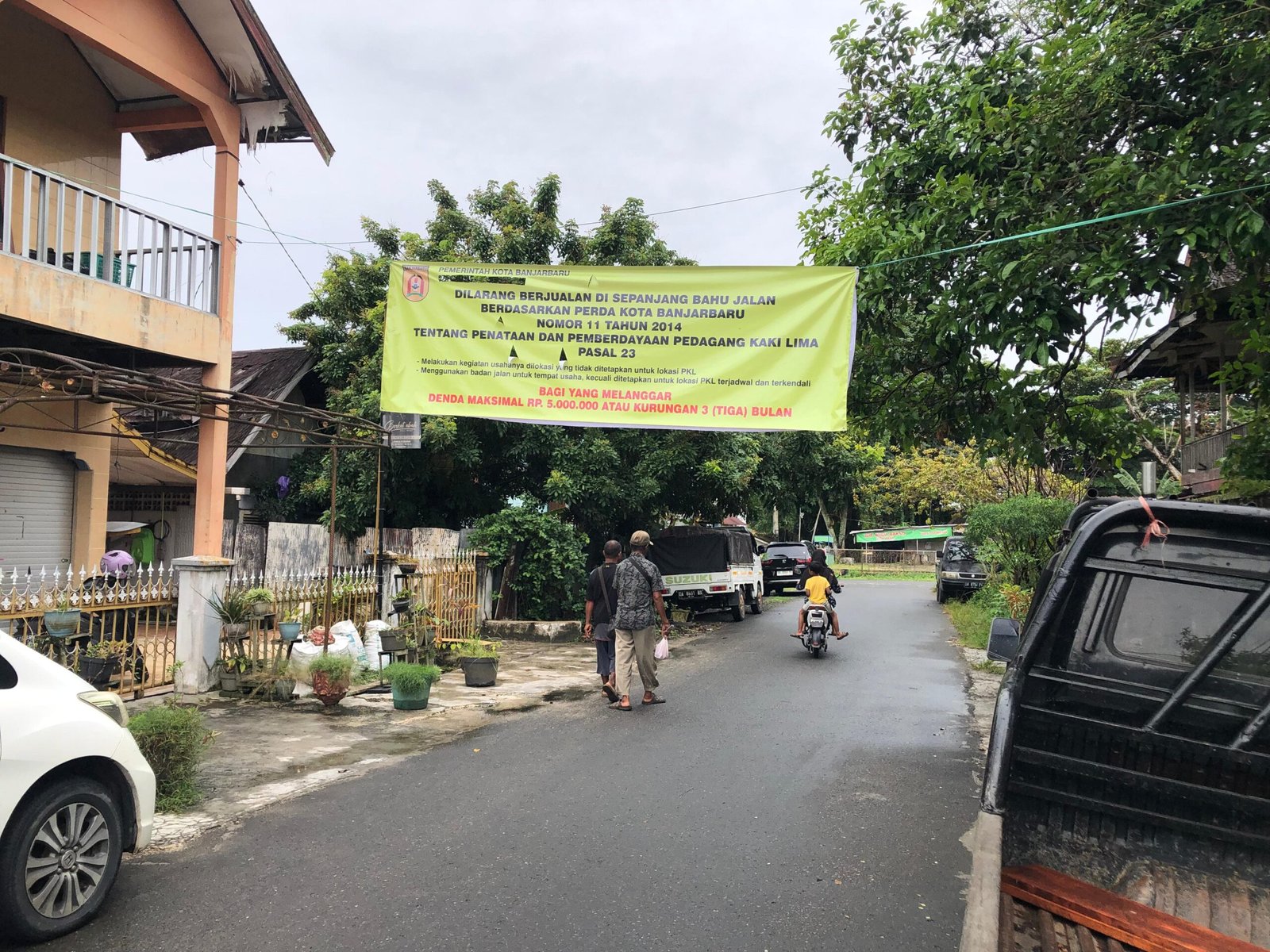 PKL Jalan Jati Kemuning Ditegur, Lapak Diminta Mundur dari Bahu Jalan