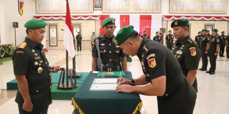 Kodam XIII/Merdeka Gelar Sertijab dan Tradisi Satuan, Pangdam Tekankan Regenerasi dan Soliditas Organisasi