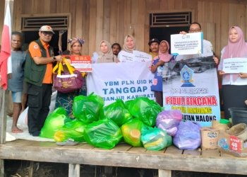 Peduli Korban Banjir, YBM PLN Hadir Salurkan Bantuan untuk Warga Terdampak