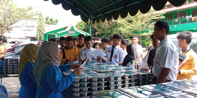 DKP3 Banjarbaru Awasi Program MBG, Pastikan Pangan Aman dan Gunakan Produk Lokal