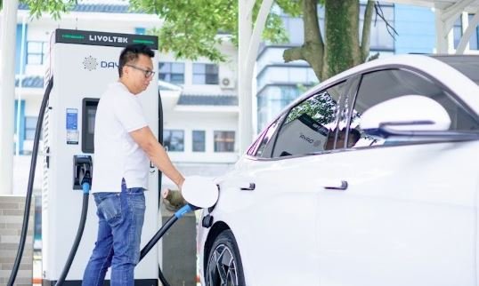 Sepanjang Periode Nataru, PLN Catat Konsumsi Listrik EV Melonjak Jadi 479%