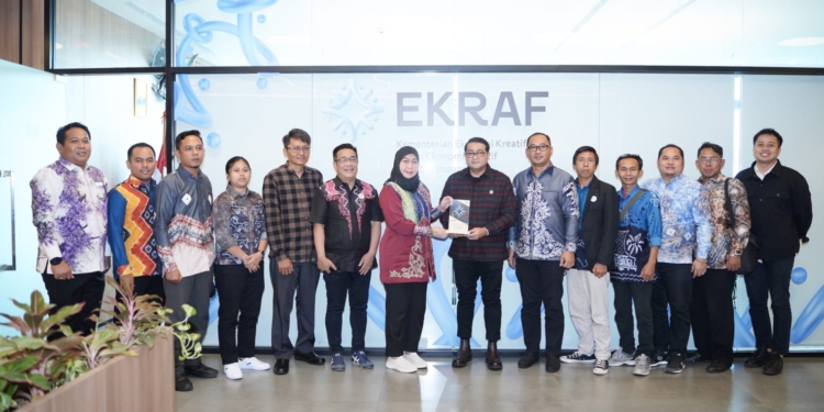 Wali Kota Banjarbaru Dampingi KEK Audiensi ke Kemenekraf, Perkuat Sinergi Pengembangan Ekonomi Kreatif