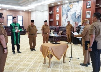 Bupati Kotabaru Lantik 2 Pejabat Pimpinan Tinggi Pratama dan Administrator