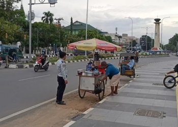 Dishub Kabupaten Banjar Pasang Water Barrier di CBS Martapura, Tertibkan Parkir Liar dan PKL