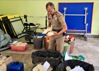 Awal Ramadan, Satpol PP Banjarbaru Sita 860 Liter Tuak di Pasar Yon 822