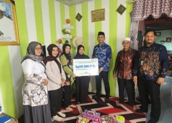 BPJS Ketenagakerjaan Batulicin Serahkan Santunan Rp70 Juta kepada Ahli Waris Pekerja yang Meninggal Akibat Kecelakaan Kerja