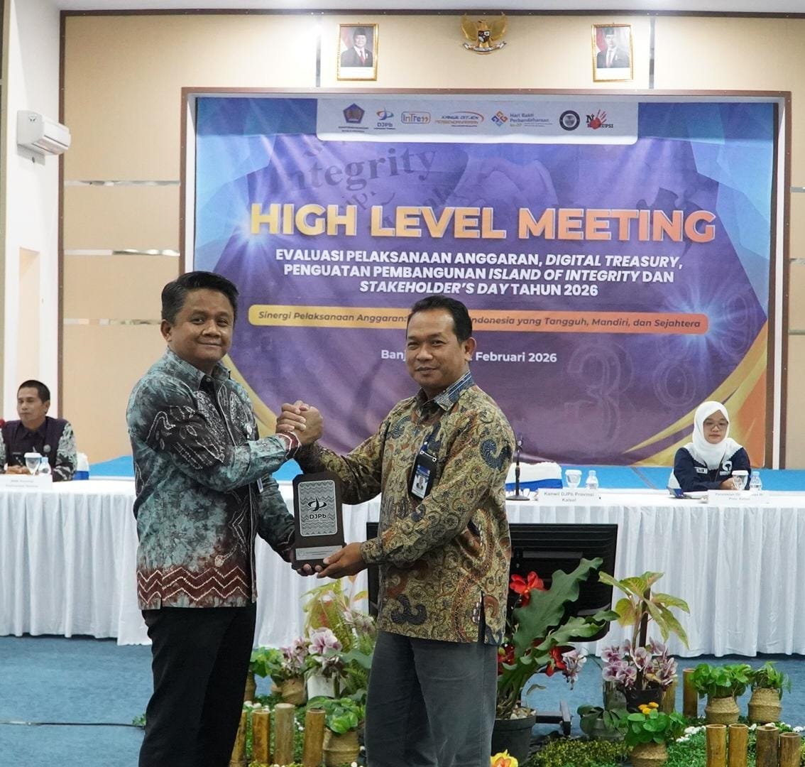Tunjukkan Tata Kelola Keuangan Akuntabel, ULM Borong Tiga Penghargaan Treasury Awards 2025