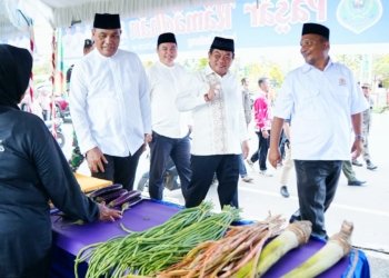 Bupati Wiyatno Buka Pasar Ramadhan 1447 Hijriah di Kapuas