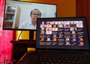 Webinar Nasional Bedah Buku Historia Magistra Vitae, Perkuat Kolaborasi Akademik UIN RIL dan UNM