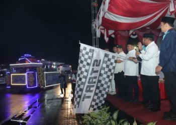 Ratusan Peserta Ramaikan Pawai Gema Takbir Idul Fitri 1447 H di Kuala Kapuas