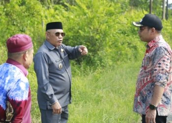 Dengar Langsung Keluhan Warga, Bupati dan Wabup Kotabaru Tinjau Jalan Rusak