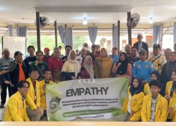 Mahasiswa ULM Perkuat Mitigasi Banjir di Cempaka Lewat Inovasi Sensor IoT