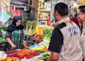 Satgas Pangan Polda Kalsel Sidak Pasar Kalindo, Stok Bapokting Dipastikan Aman Jelang Lebaran