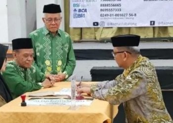 H Fani dan Sejumlah Kepala SKPD Serta PNS Tabalong Bayar Zakat Melalui Baznas