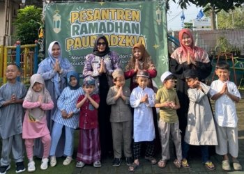 Tanamkan Nilai Ibadah Sejak Dini, Disdik Banjar Monitoring Pesantren Ramadan di PAUD Adzkia