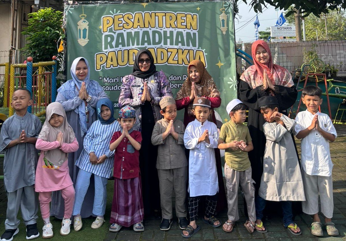 Tanamkan Nilai Ibadah Sejak Dini, Disdik Banjar Monitoring Pesantren Ramadan di PAUD Adzkia