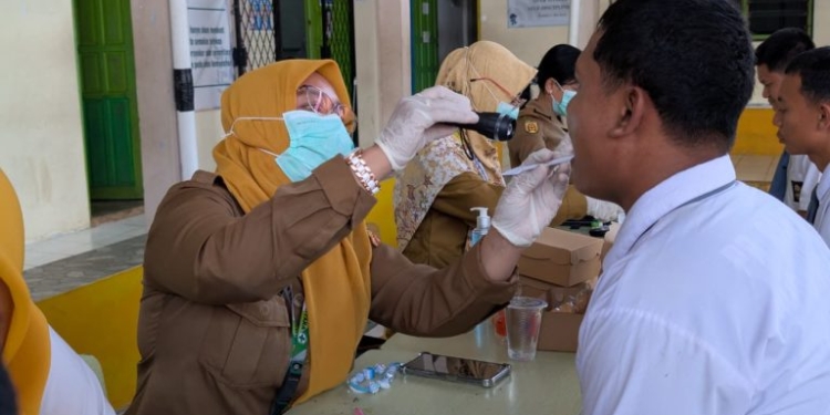 Perang Melawan Nikotin! Aksi Nyata Deteksi Dini Paru-Paru Pelajar di Hari Jadi Banjarbaru ke-27
