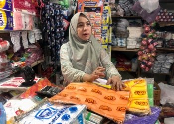 Lonjakan Harga Plastik Capai 100 Persen, Pedagang Banjarbaru Putar Otak