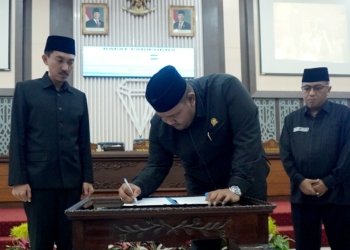 Pemkab Banjar dan DPRD Sepakati Raperda Strategis, Perkuat Layanan Publik dan Kinerja BUMD